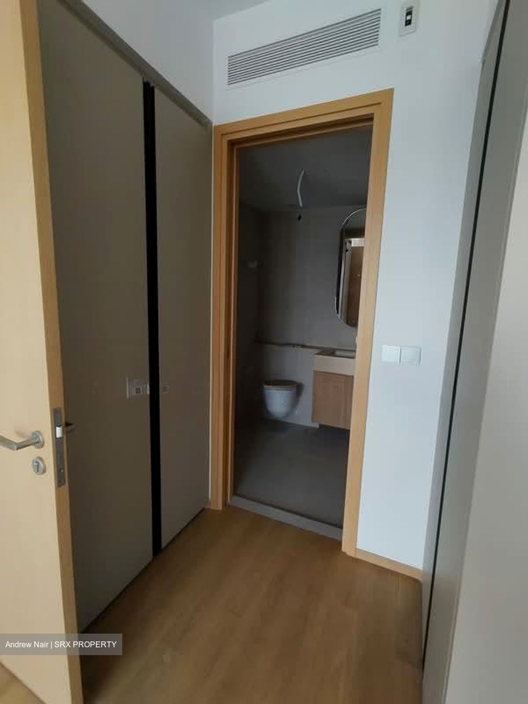 Hill House (D9), Apartment #592945571